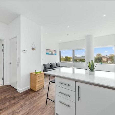 Airy 2Br Flat Delta London Dp332 Lägenhet London Borough of London Borough of Croydon Exteriör bild