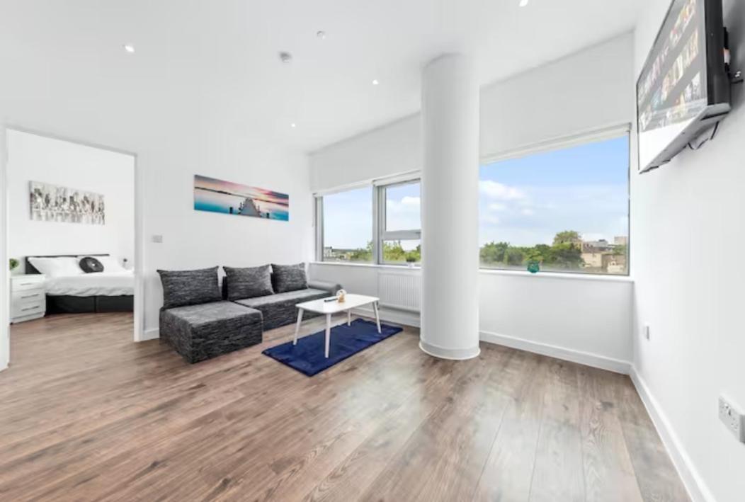 Airy 2Br Flat Delta London Dp332 Lägenhet London Borough of London Borough of Croydon Exteriör bild