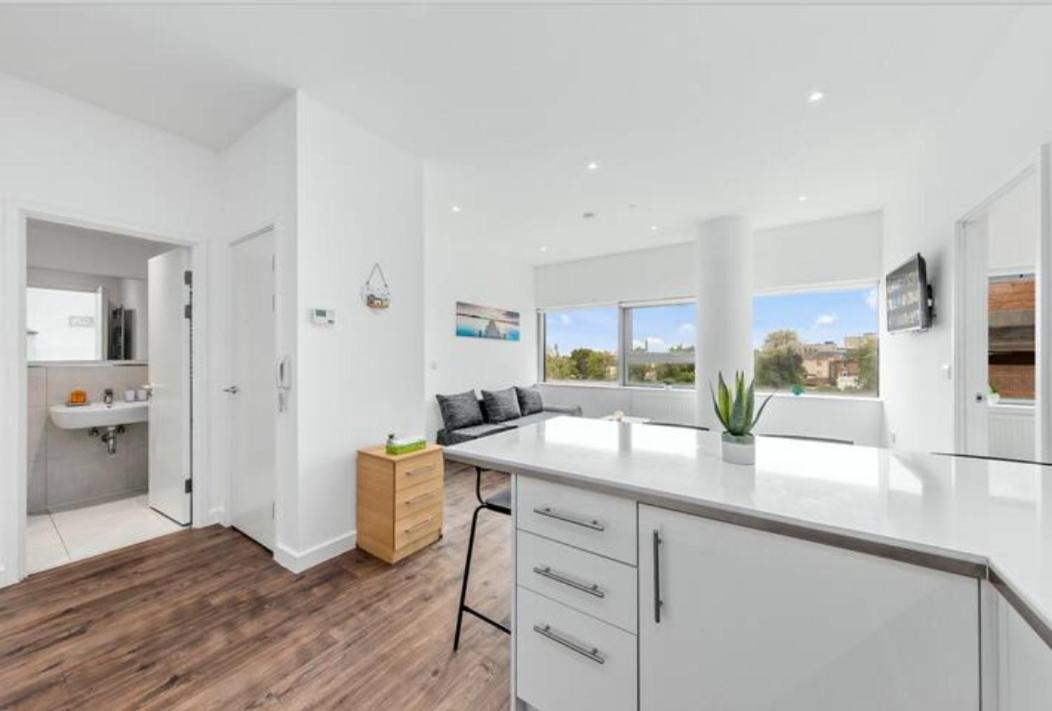 Airy 2Br Flat Delta London Dp332 Lägenhet London Borough of London Borough of Croydon Exteriör bild