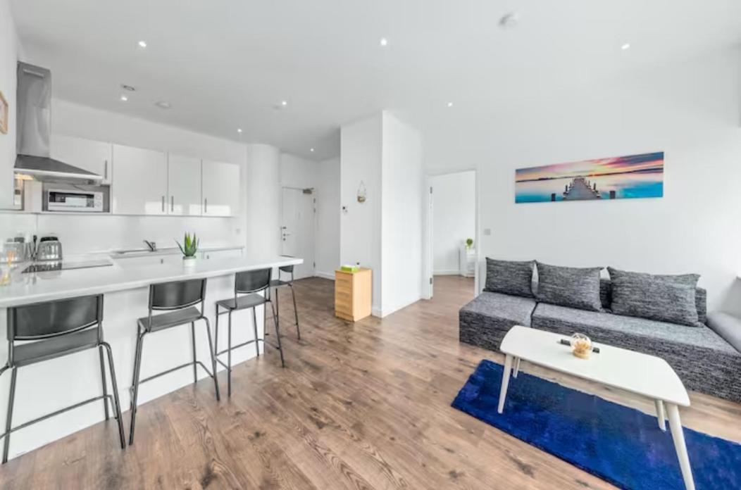 Airy 2Br Flat Delta London Dp332 Lägenhet London Borough of London Borough of Croydon Exteriör bild