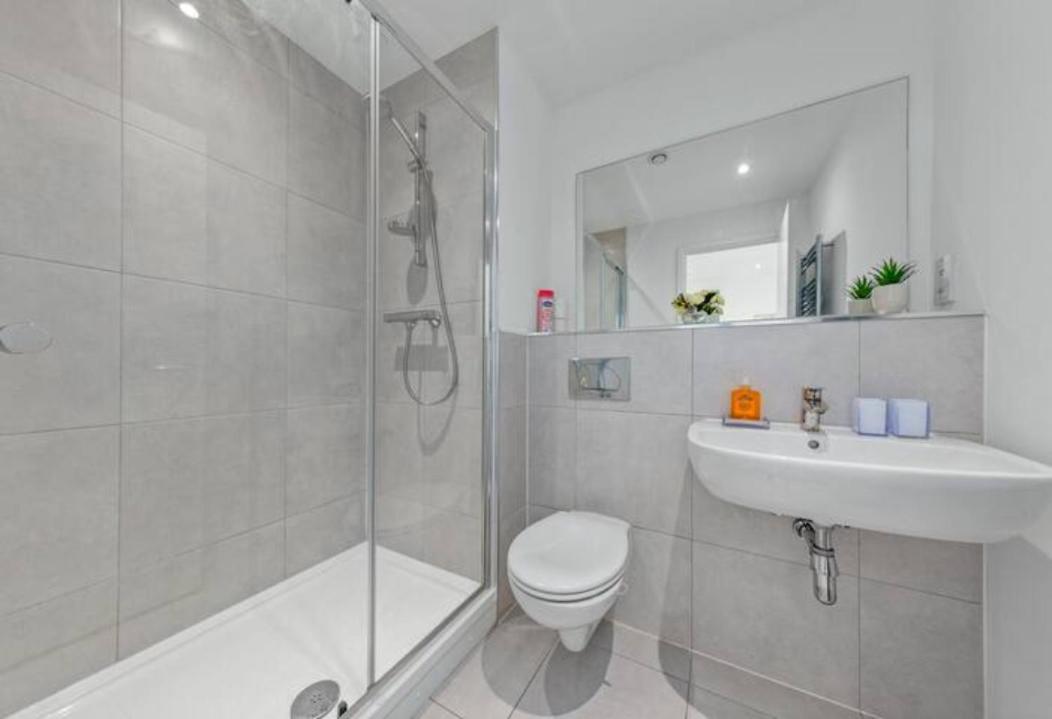 Airy 2Br Flat Delta London Dp332 Lägenhet London Borough of London Borough of Croydon Exteriör bild
